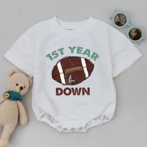 Bumpin Around the Christmas Tree Pregnancy Announcement Shirt - Maternity Sweatshirt - Christmas Pregnant Apparel