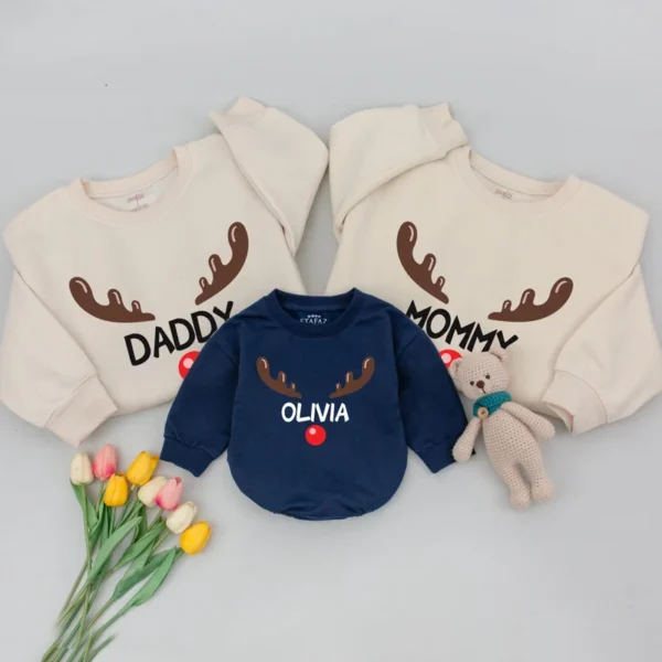 Custom Auntie Sweatshirt with Name - Personalized Pink Bow Aunt Shirt - Newborn Baby Gift - Pregnancy Reveal