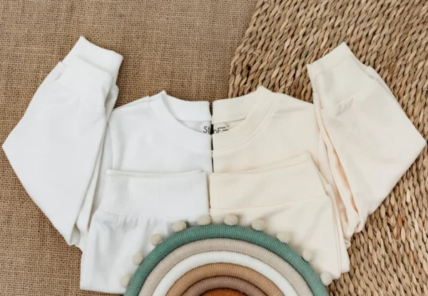 Football Romper & Sweatshirt Set: 'On Sundays We Watch with Daddy' - Baby & Kid Sizes, Comfy Apparel