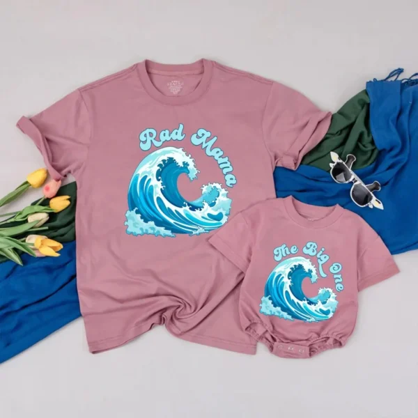 Personalized Mama and Mini Flower T-Shirts Matching Outfit - Various Sizes - Cotton Blend - Floral Design