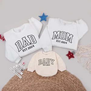 Personalized Mother's Day Giraffe Shirt - Matching Mommy and Me Outfit - Custom Tee - Cotton Blend - Available in All Sizes
